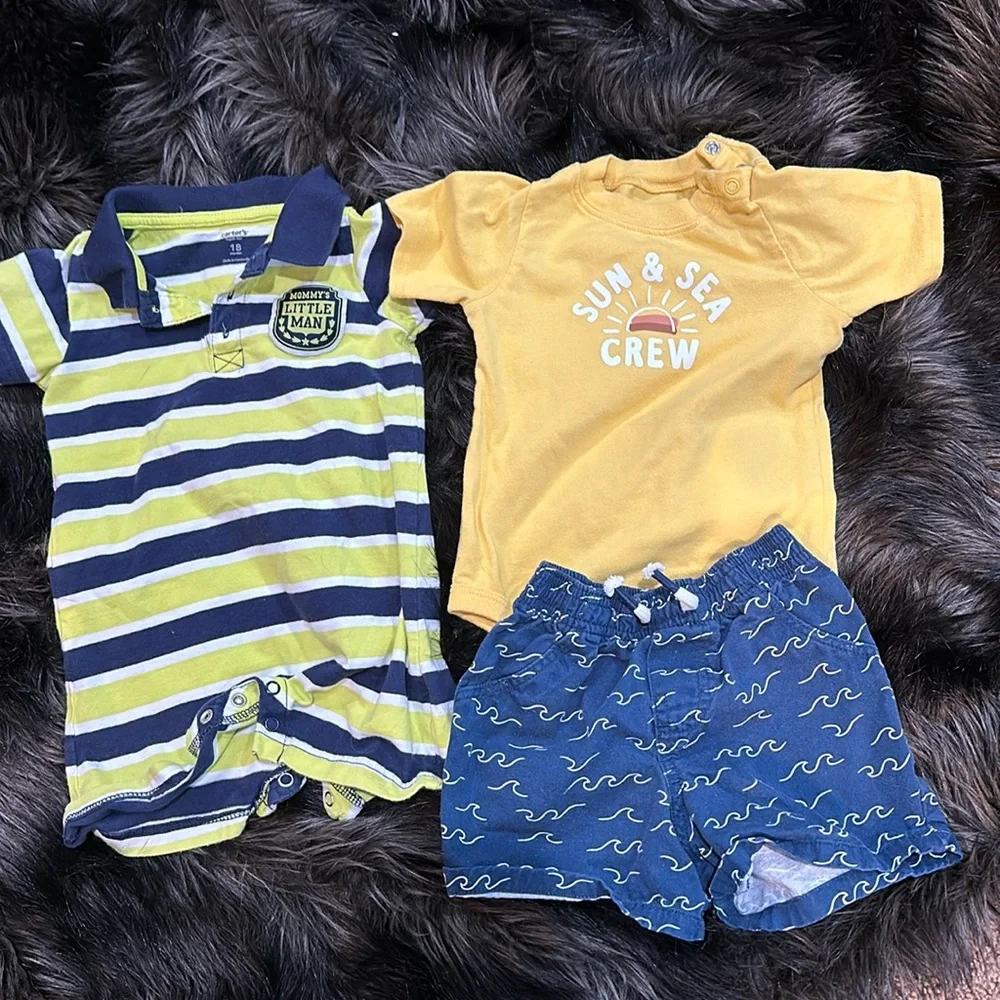 2 short sleeve outfits carters